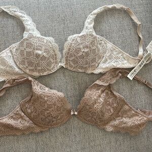 Intimissimi bras 32-A or small B